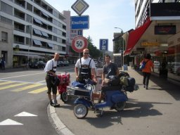 An der schweizerischen Grenze in Kreuzlingen.