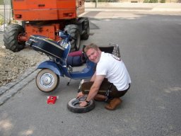 Noch keine 10 km gefahren und schon die erste Reifenpanne.