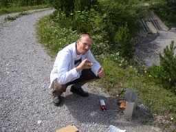 dann das Fleisch schmecken lassen,