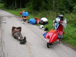 Sieht aus wie auf nem Schlachtfeld.