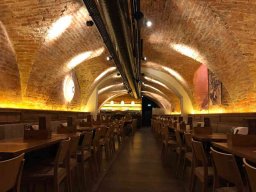 Zu später Stunde...